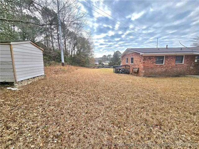 $950 | 705 Dwain Drive, Fayetteville, NC 28305