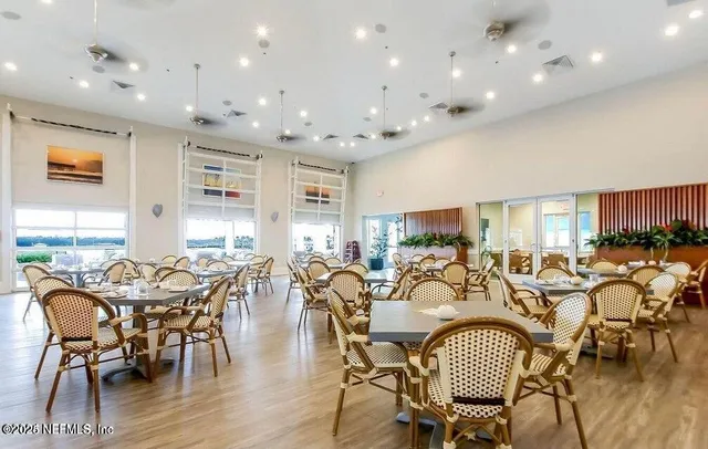 $2,345 | 410 Boracay Circle, St. Johns, FL 32259