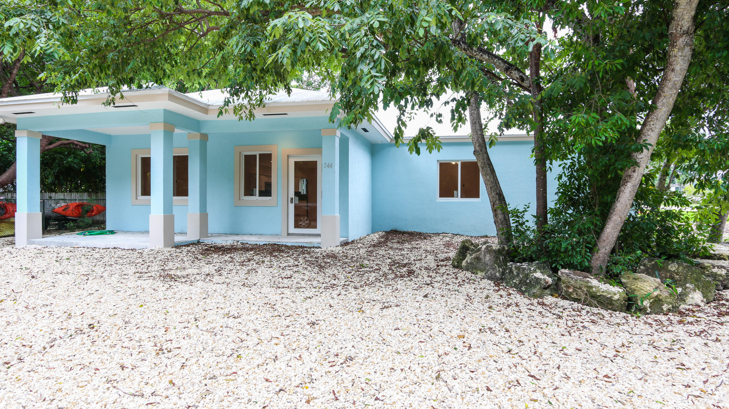 344 3rd Road Key Largo, FL 33037 - Photo 2 of 16 433 3rd Ave.-14