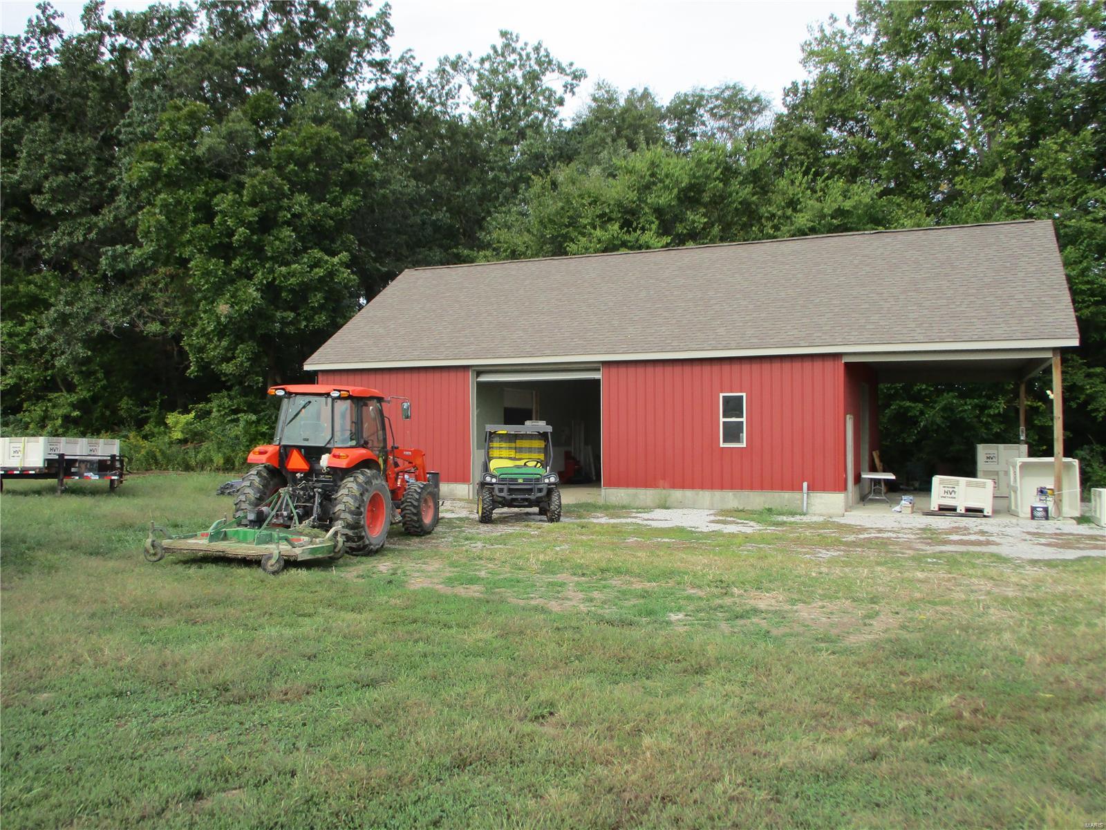 7489 East Grant Road Walnut Hill, IL 62893 - Photo 2 of 18 Gallery Image 2