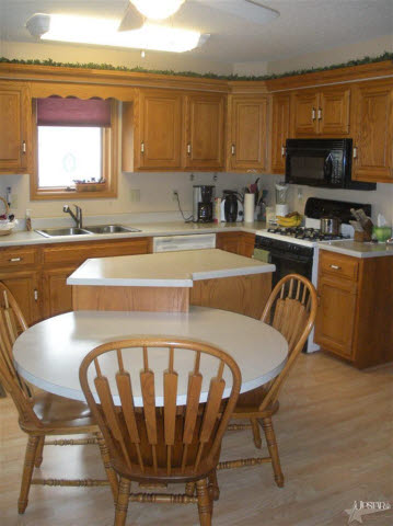 1713 Windmill Ridge Fort Wayne, IN 46825 - Photo 7 of 26 Gallery Image 7