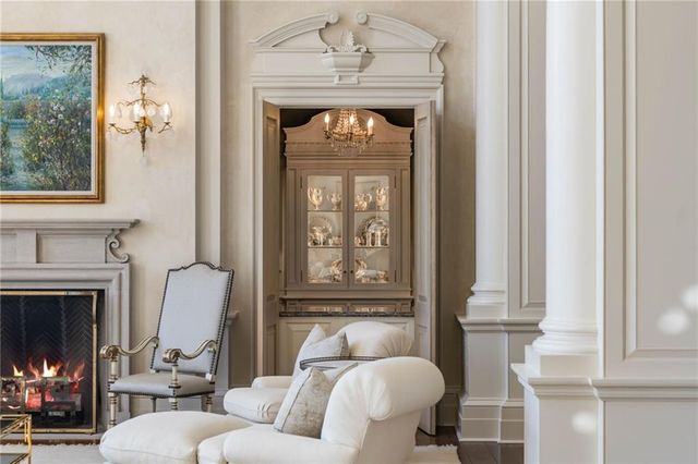 $10,000,000 | 1405 Big Eddy Court, Columbus, GA 31904