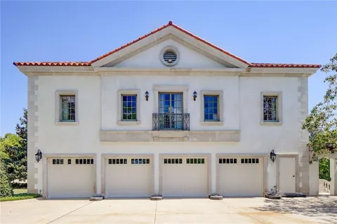 $10,000,000 | 1405 Big Eddy Court, Columbus, GA 31904