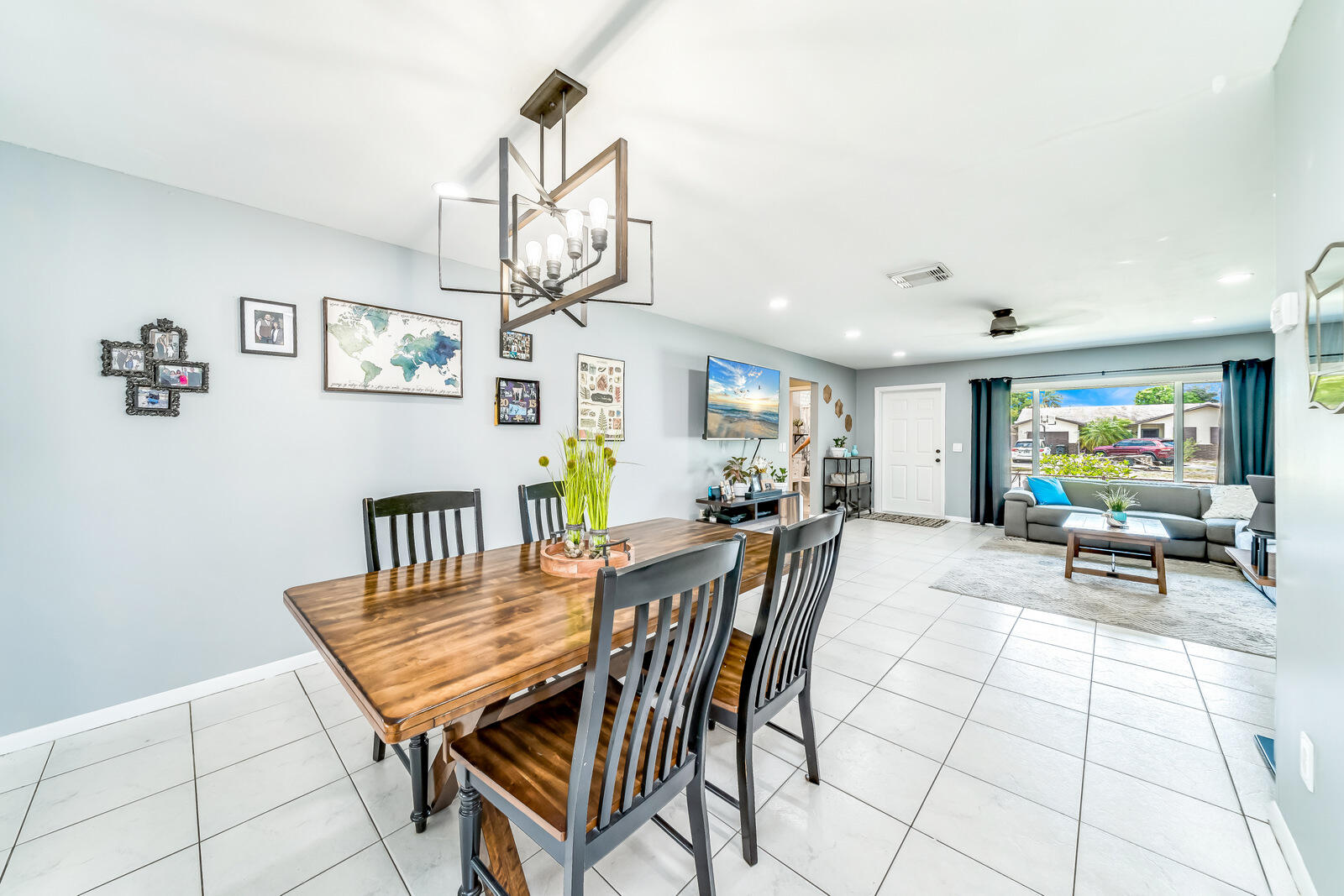 22330 Southwest 65th Avenue Boca Raton, FL 33428 - Photo 19 of 54 Dining Area