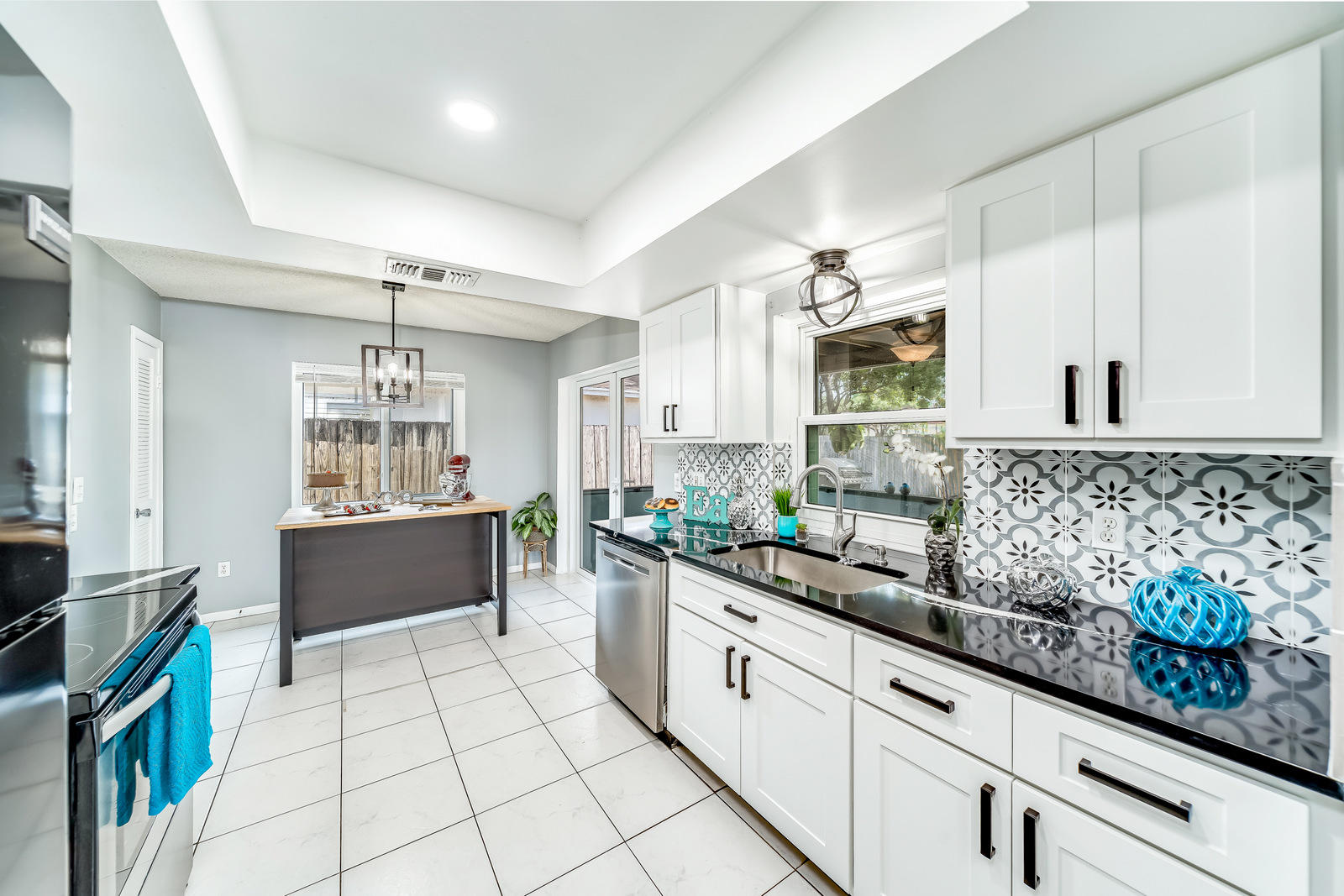 22330 Southwest 65th Avenue Boca Raton, FL 33428 - Photo 21 of 54 Kitchen