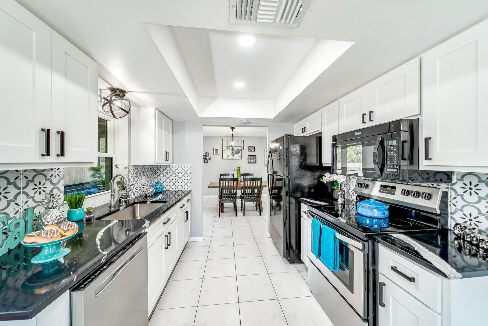 22330 Southwest 65th Avenue Boca Raton, FL 33428 - Photo 24 of 54 Kitchen
