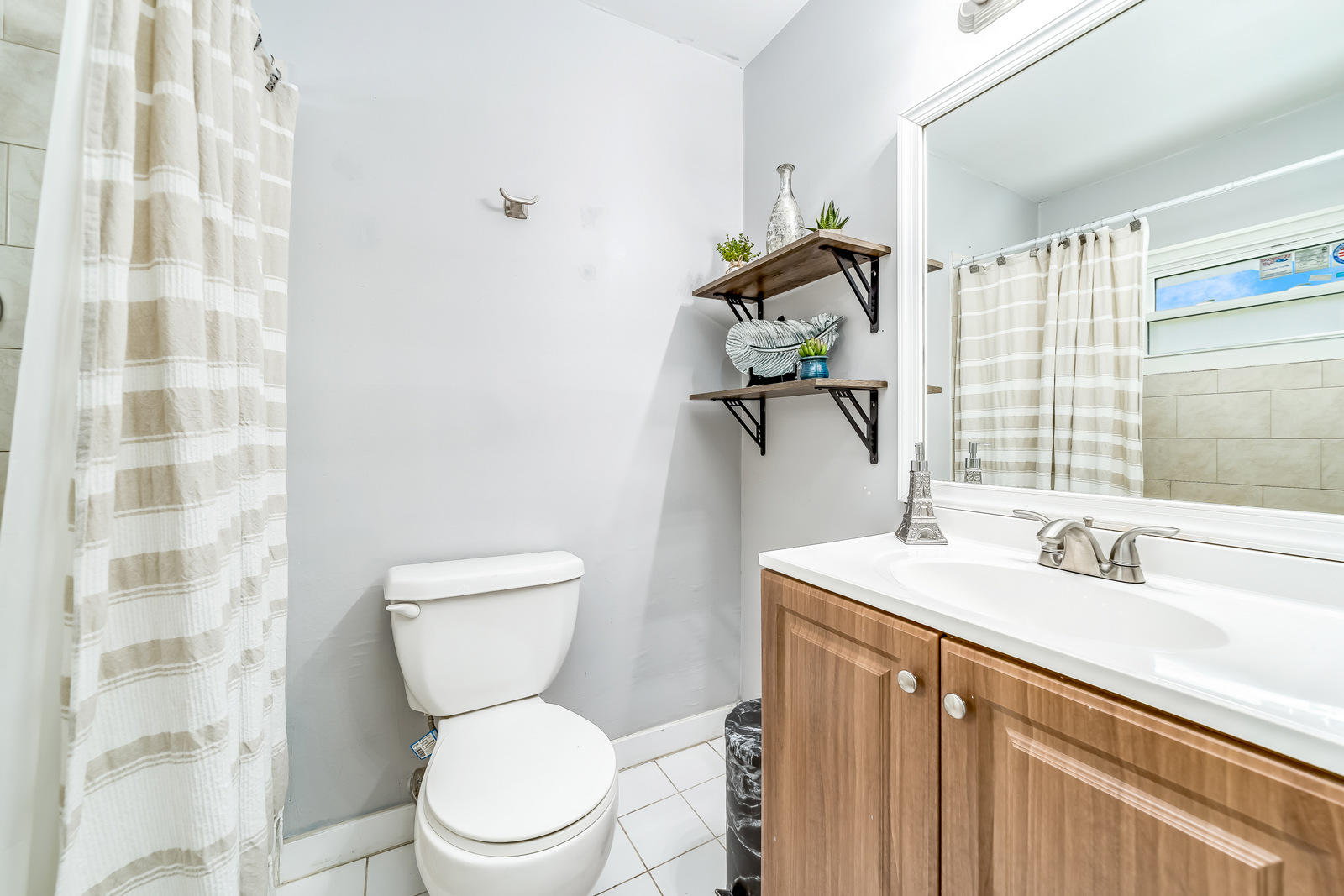 22330 Southwest 65th Avenue Boca Raton, FL 33428 - Photo 35 of 54 Master bath