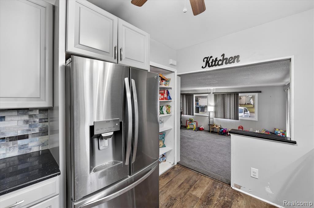 13520 Fenton Road Fenton, MI 48430 - Photo 11 of 41 Gallery Image 11