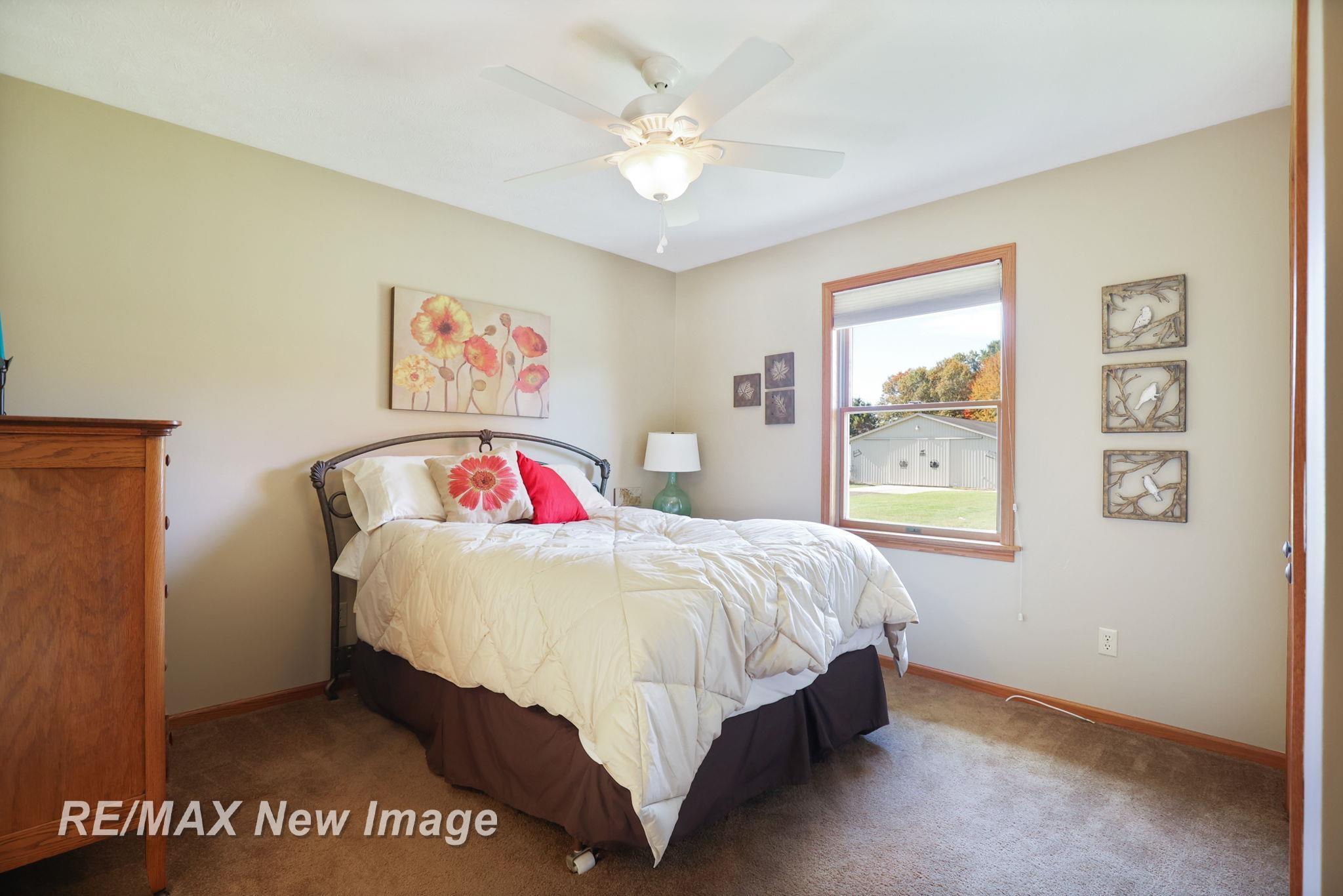 13886 Litchfield Road Montrose, MI 48457 - Photo 28 of 76 50192015-34ee4f68-8493-4caf-90a3-0a92c565b29c.JPG