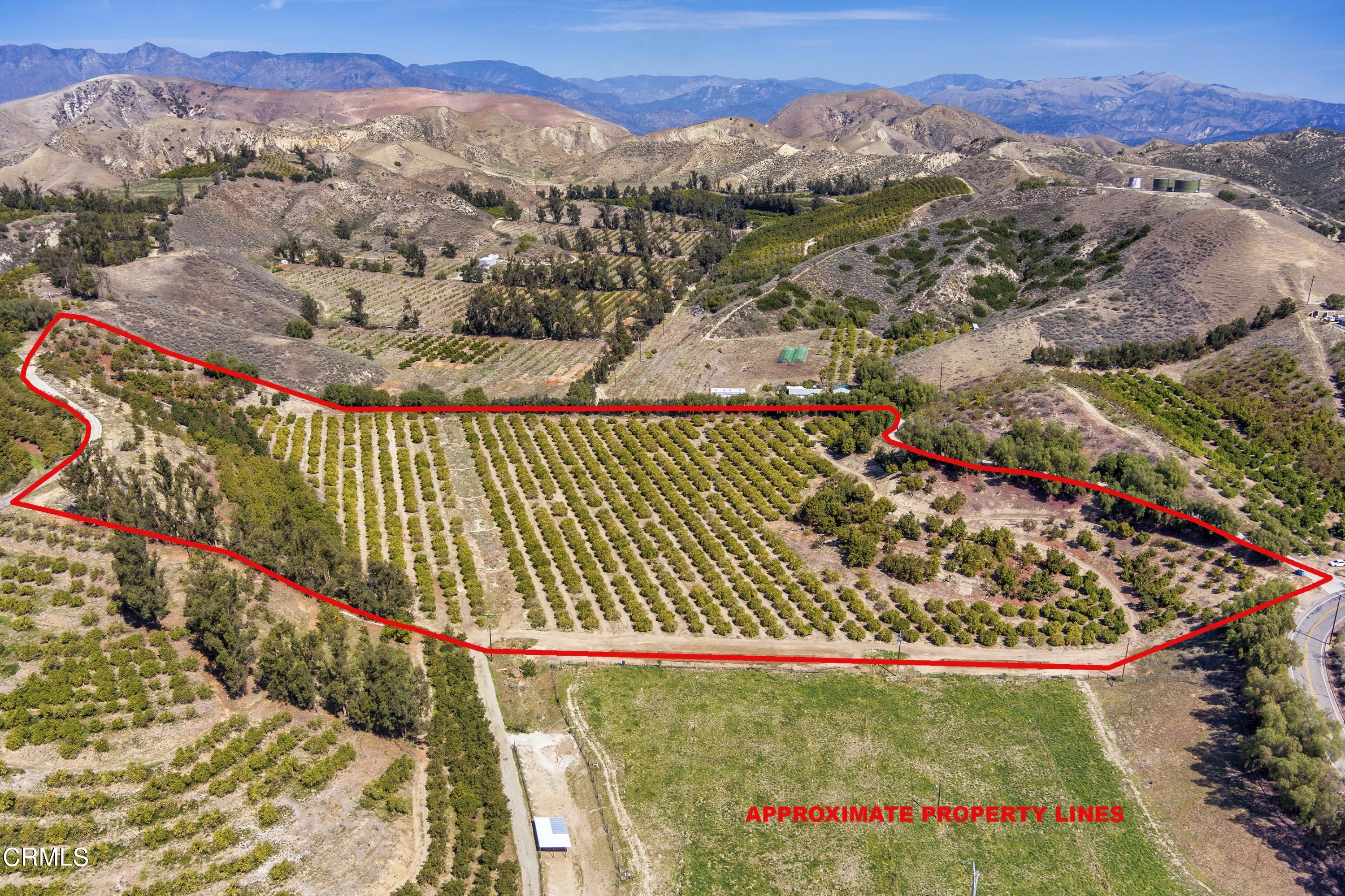 10165 Stockton Road Moorpark, CA 93021 - Photo 2 of 22 a view of a tennis court