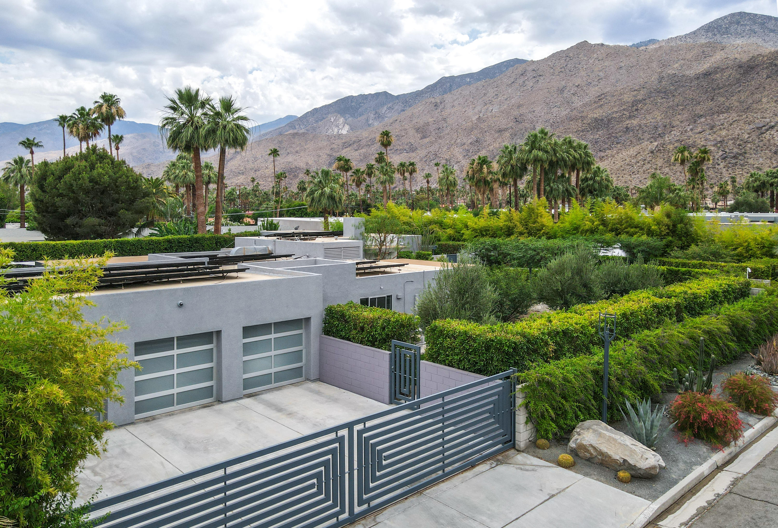287 East Morongo Road Palm Springs, CA 92264 - Photo 30 of 83 91