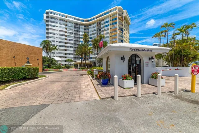 $245,000 | 100 Golden Isles Drive, Unit 911, Hallandale Beach, FL 33009