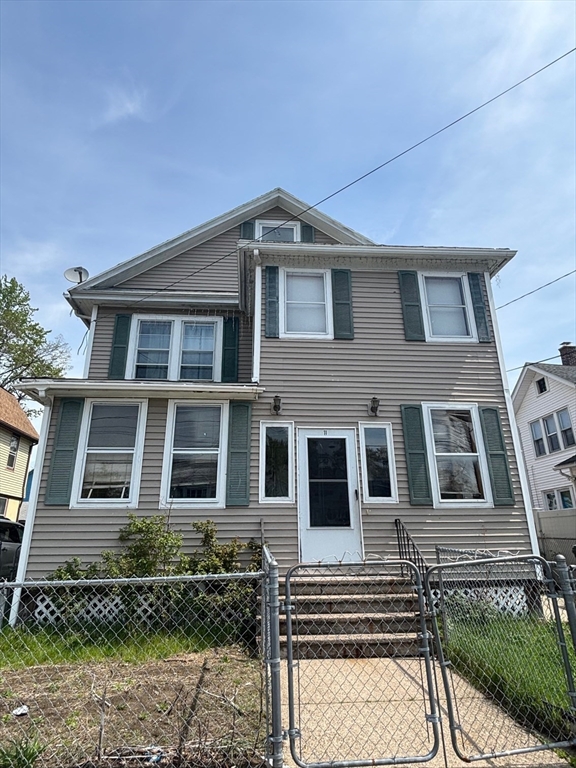 11-15 Groveland Street Springfield, MA 01108 - Photo 4 of 4 a front view of a house