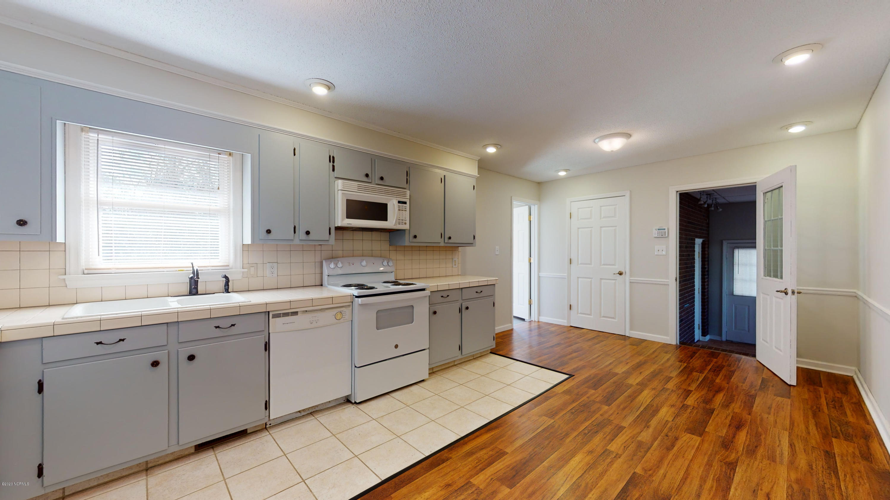 231 Elks Road Chocowinity, NC 27817 - Photo 11 of 34 231 Elks Road-23