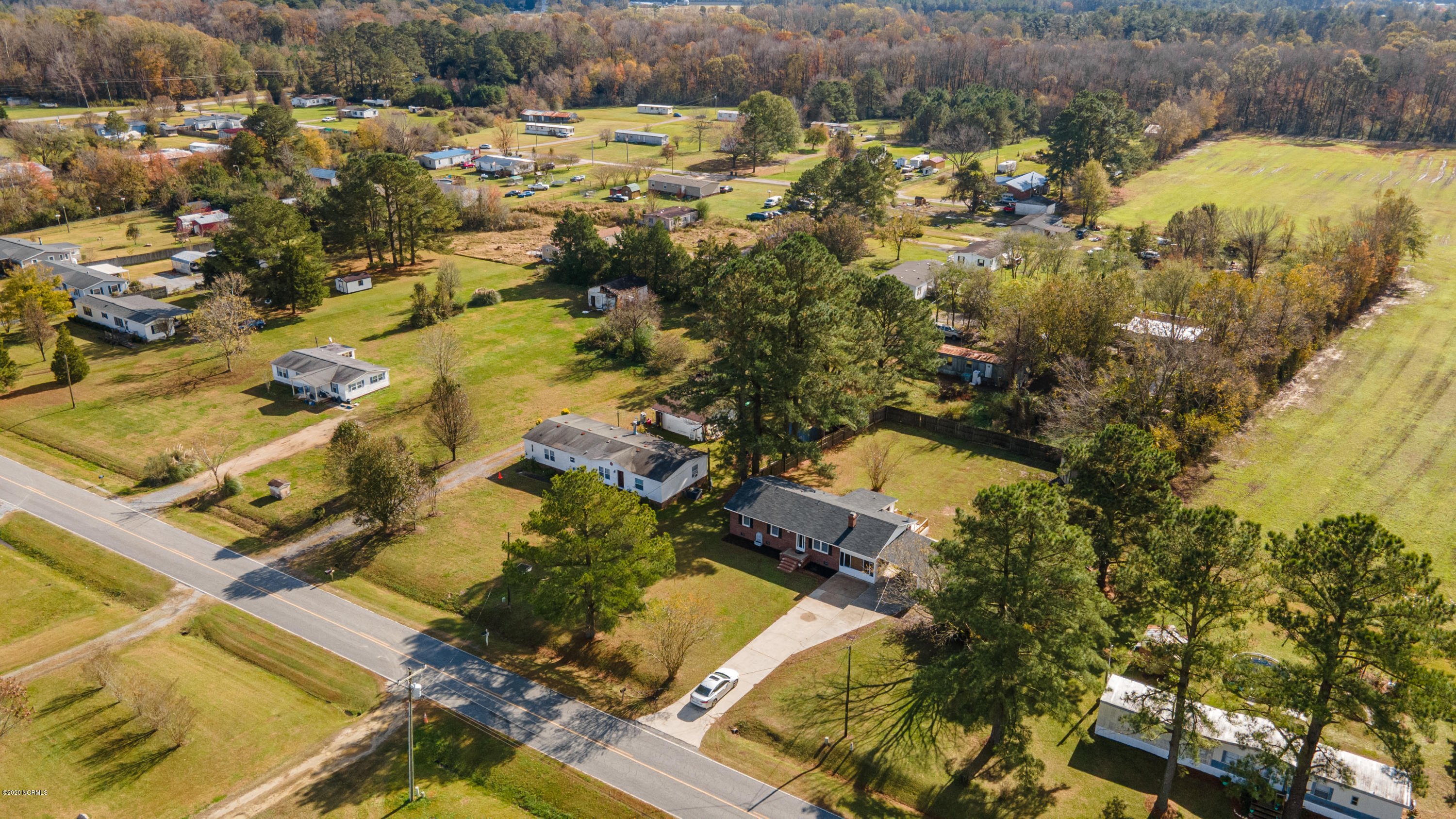 231 Elks Road Chocowinity, NC 27817 - Photo 32 of 34 231 Elks Road-16
