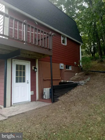 $325,000 | 22 Presley Lane, Kearneysville, WV 25430