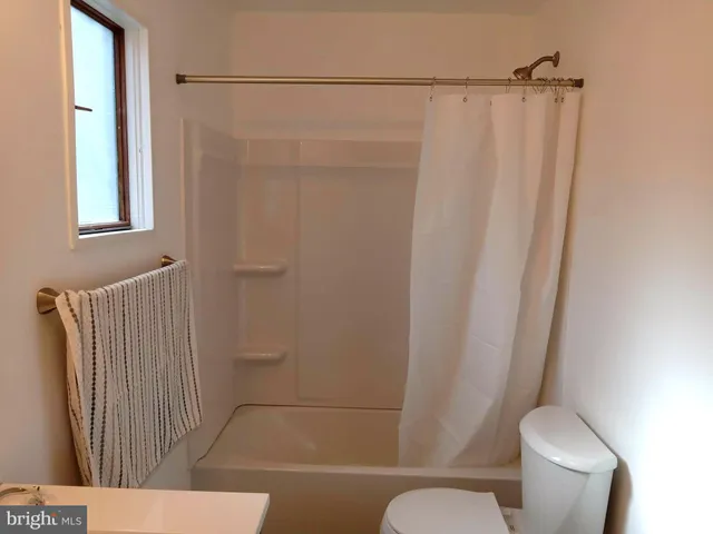 $325,000 | 22 Presley Lane, Kearneysville, WV 25430