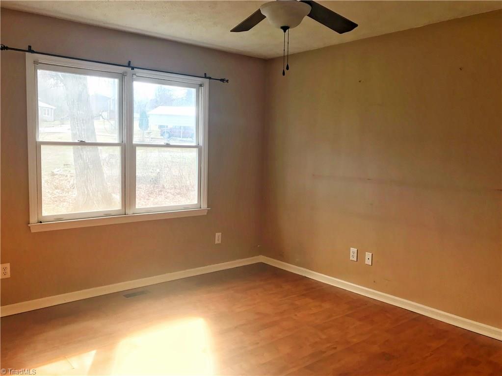 193 Oak Ridge Court Mount Airy, NC 27030 - Photo 14 of 19 Gallery Image 14