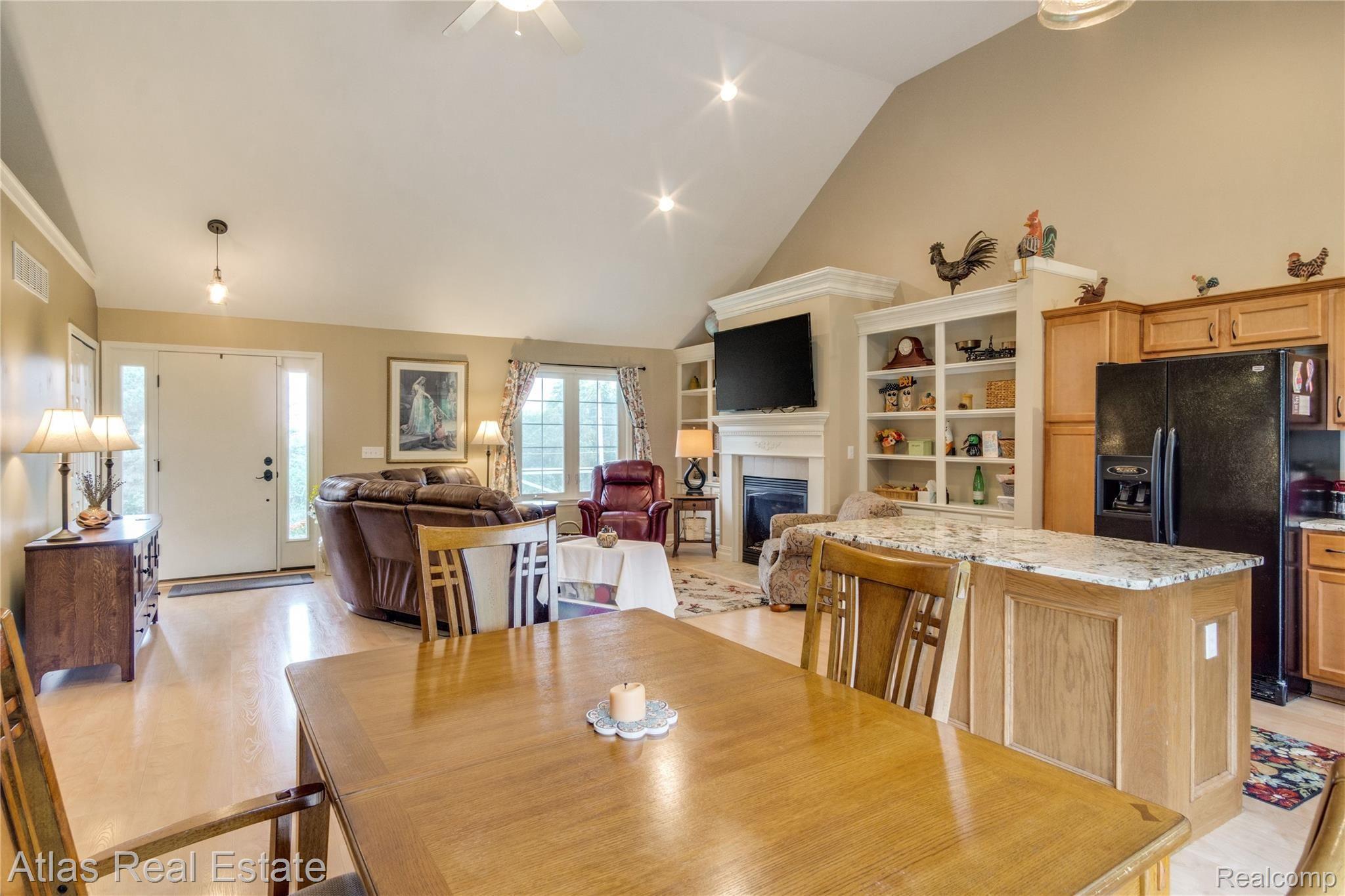1416 Pebble Creek Road Metamora, MI 48455 - Photo 22 of 60 Interiors (9 of 31).jpg