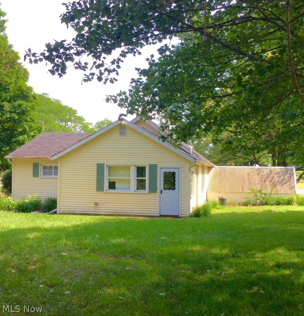 5843 North Ridge Road Madison, OH 44057 - Photo 23 of 25