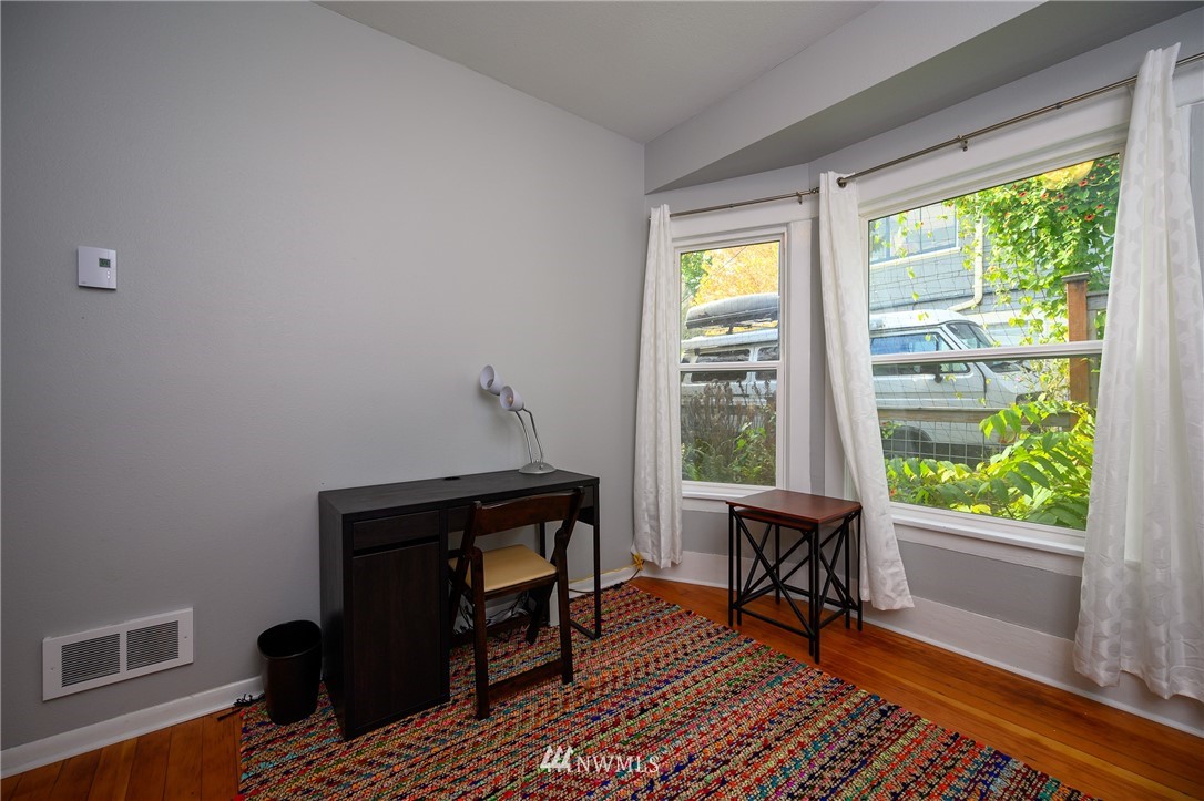 332 North 81st Street Seattle, WA 98103 - Photo 9 of 18 Gallery Image 9