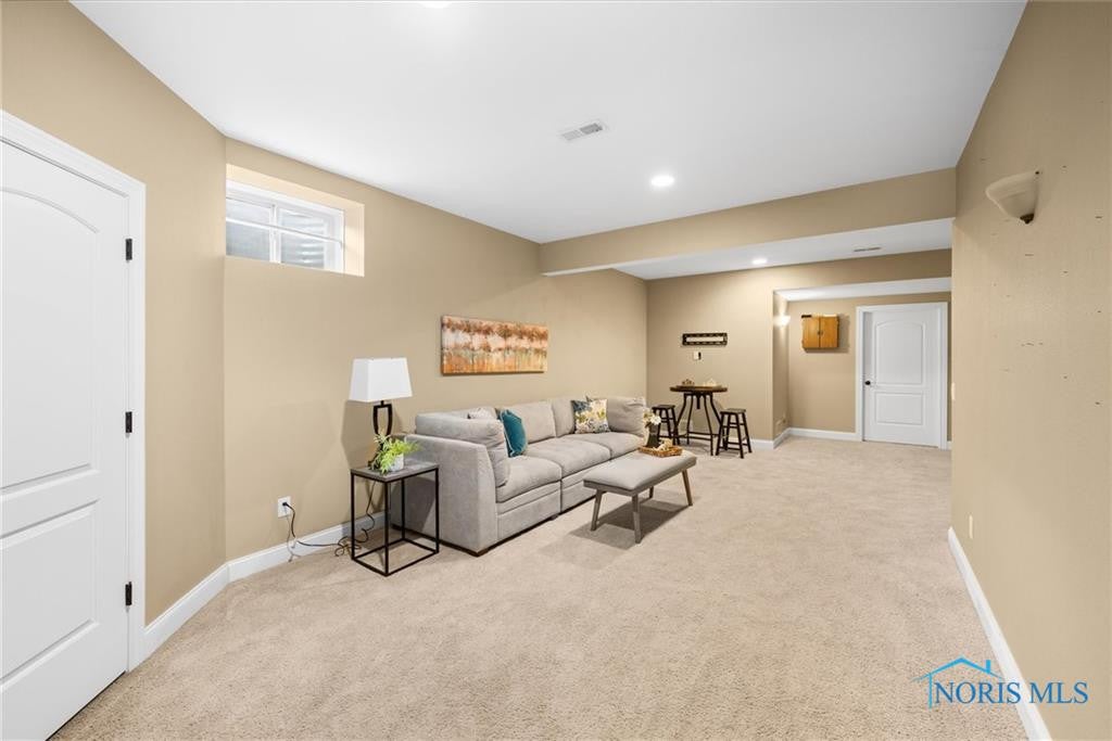 26017 Seminary Road Perrysburg, OH 43551 - Photo 42 of 49 Gallery Image 42