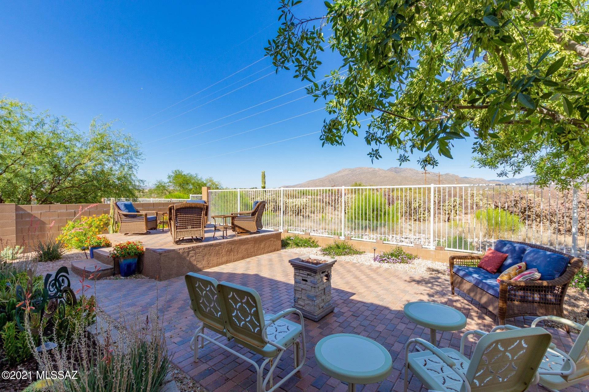 5609 South Sunrise Peak Road Tucson, AZ 85747 - Photo 29 of 39