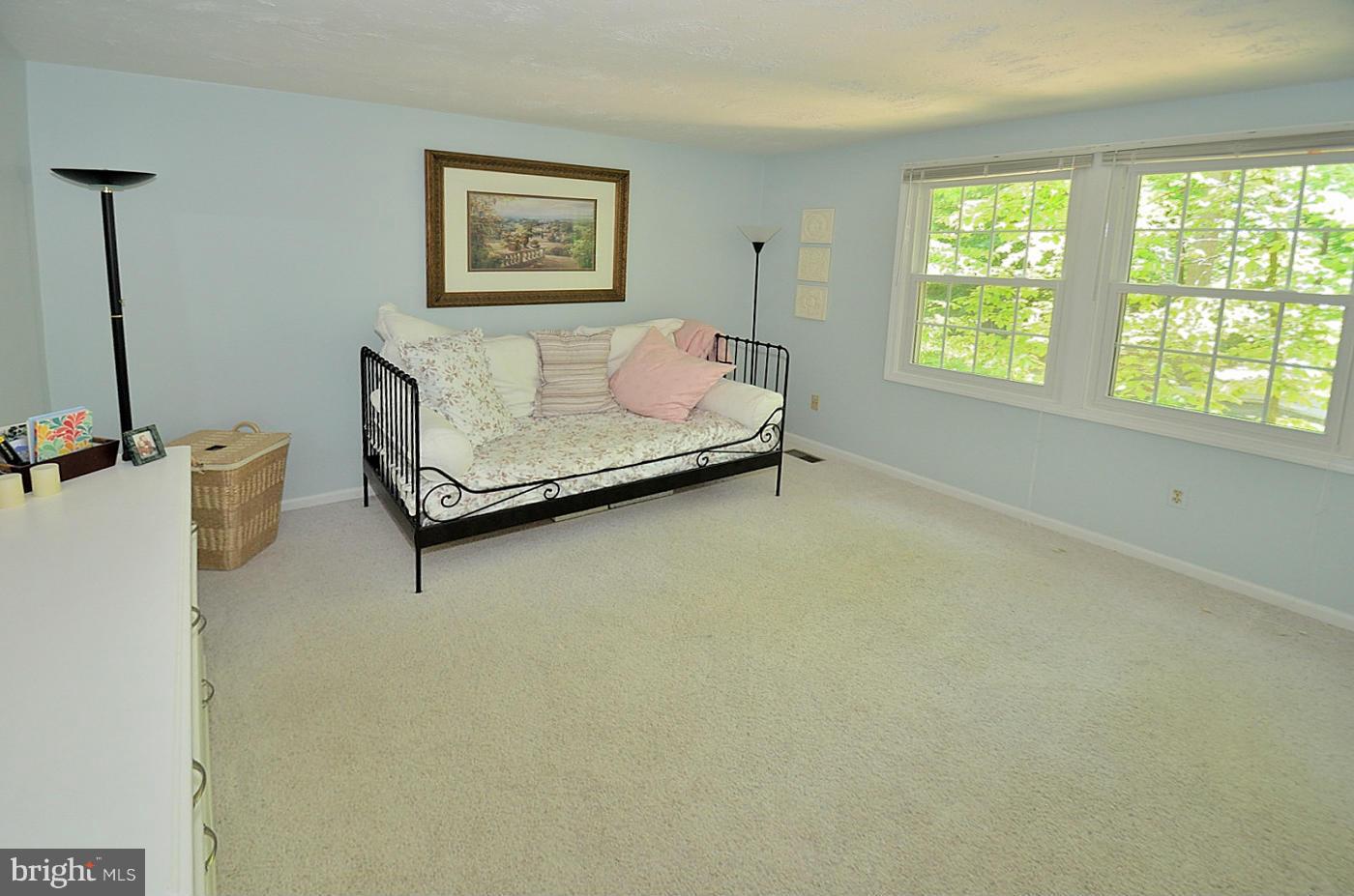 4902 Pheasant Ridge Road Fairfax, VA 22030 - Photo 18 of 25 Bedroom