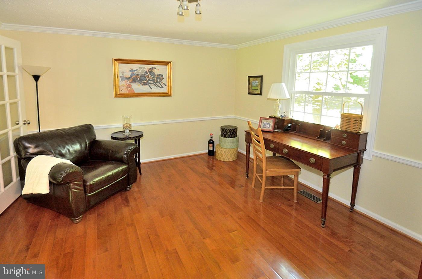 4902 Pheasant Ridge Road Fairfax, VA 22030 - Photo 7 of 25 Dining Room