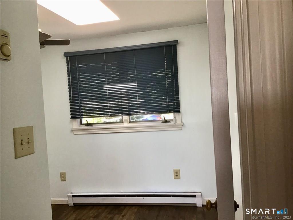 8 Arcadia Road East Lyme, CT 06357 - Photo 11 of 17 Gallery Image 11