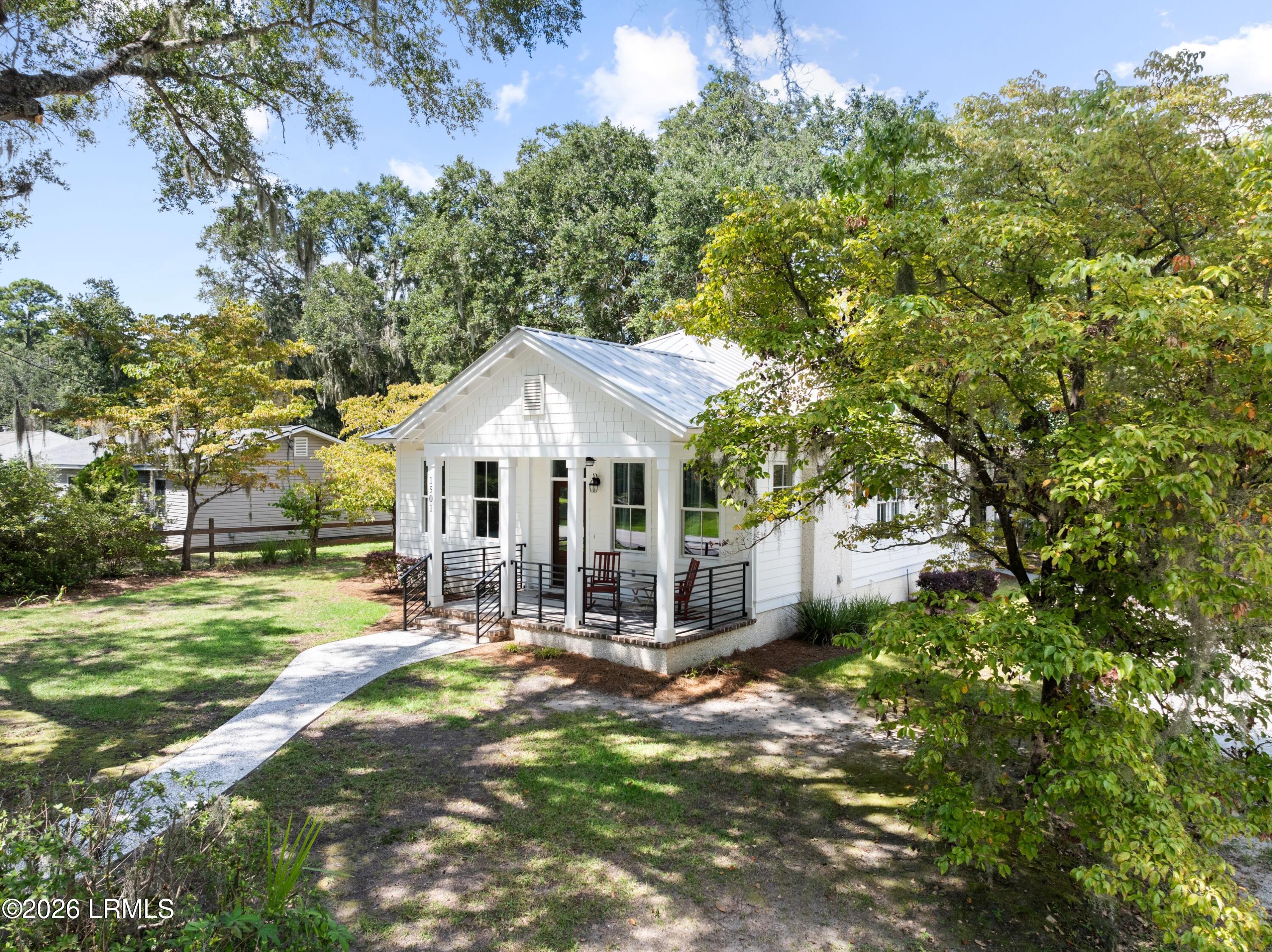 1501 Lafayette Street Beaufort, SC 29902 - Photo 29 of 30 IMG_5453