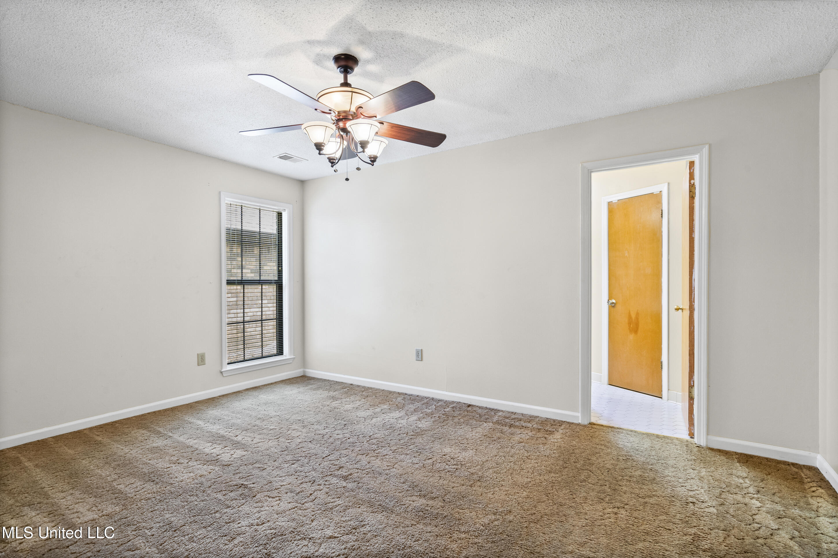 6671 River Birch Road Walls, MS 38680 - Photo 9 of 27 Master Bedroom