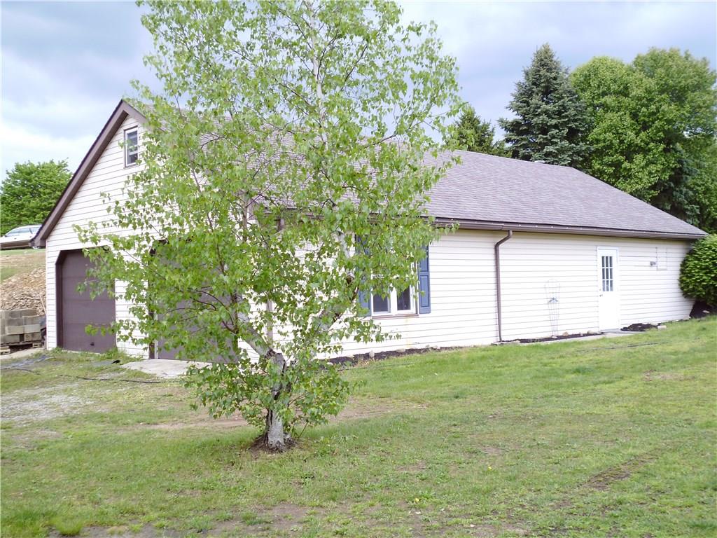 1120 Locust Road Vandergrift, PA 15690 - Photo 2 of 24