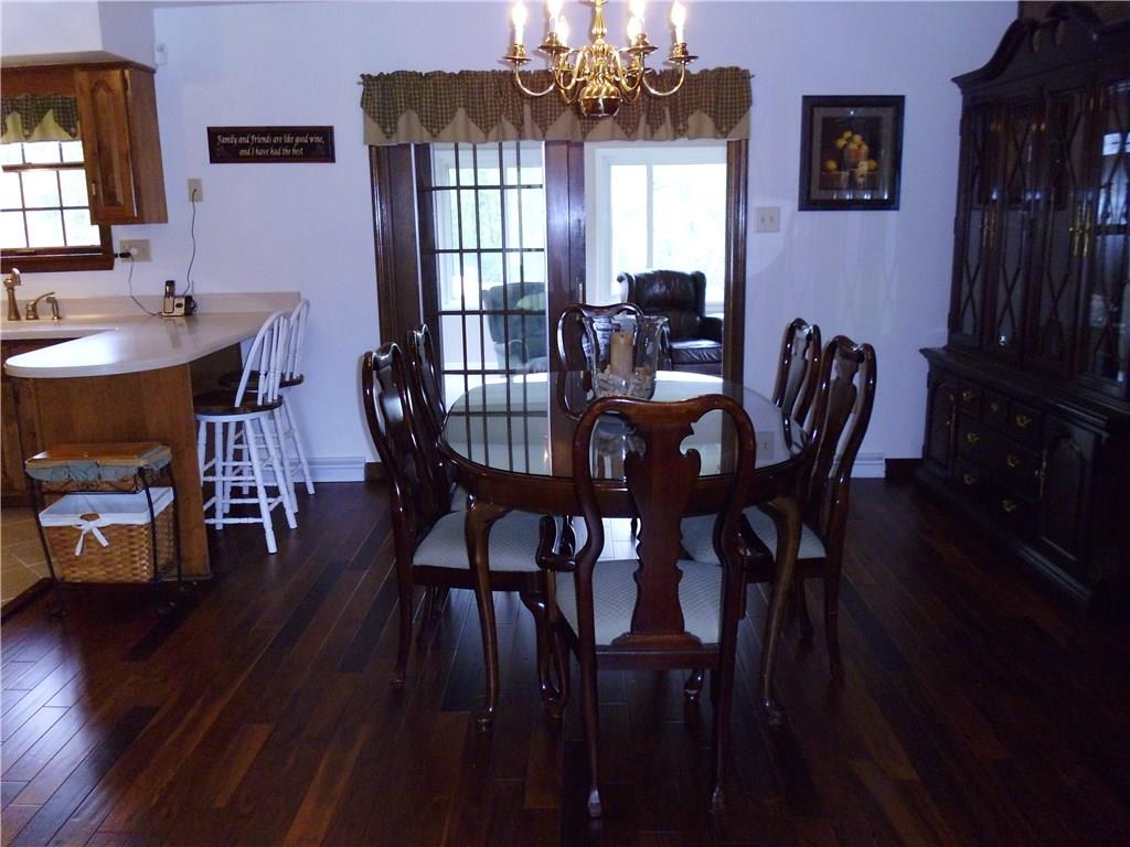 1120 Locust Road Vandergrift, PA 15690 - Photo 15 of 24