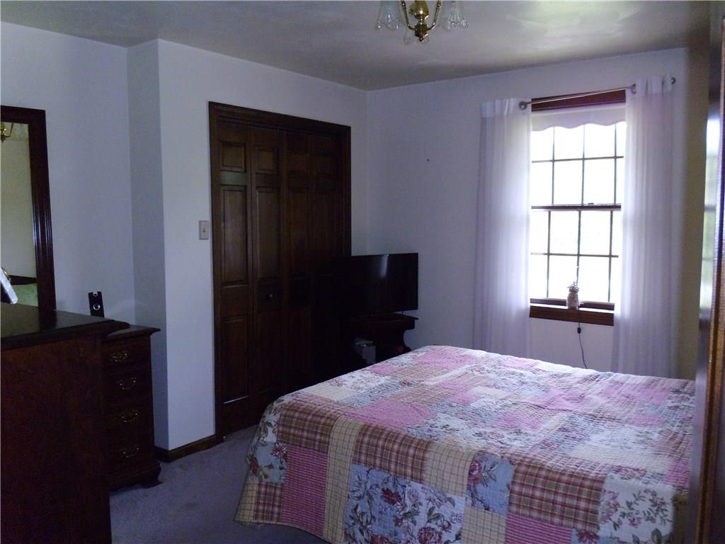 1120 Locust Road Vandergrift, PA 15690 - Photo 22 of 24