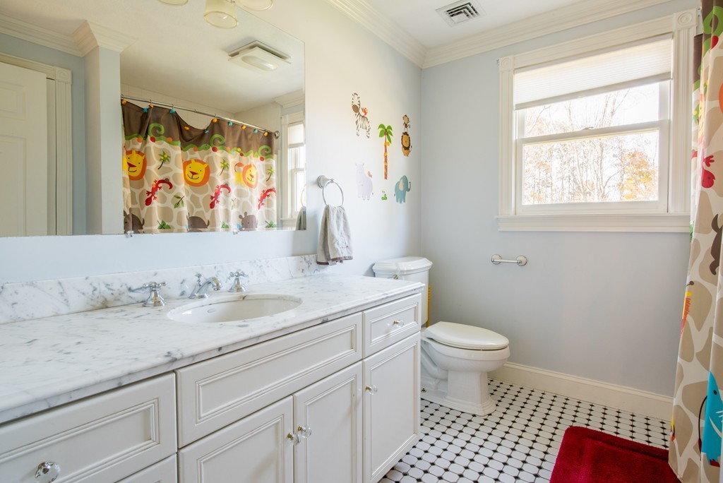 316 Great Pond Road North Andover, MA 01845 - Photo 22 of 30 Gallery Image 22