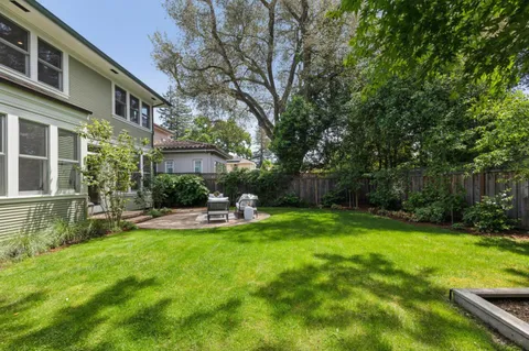 $4,695,000 | 1341 Sherman Avenue, Menlo Park, CA 94025