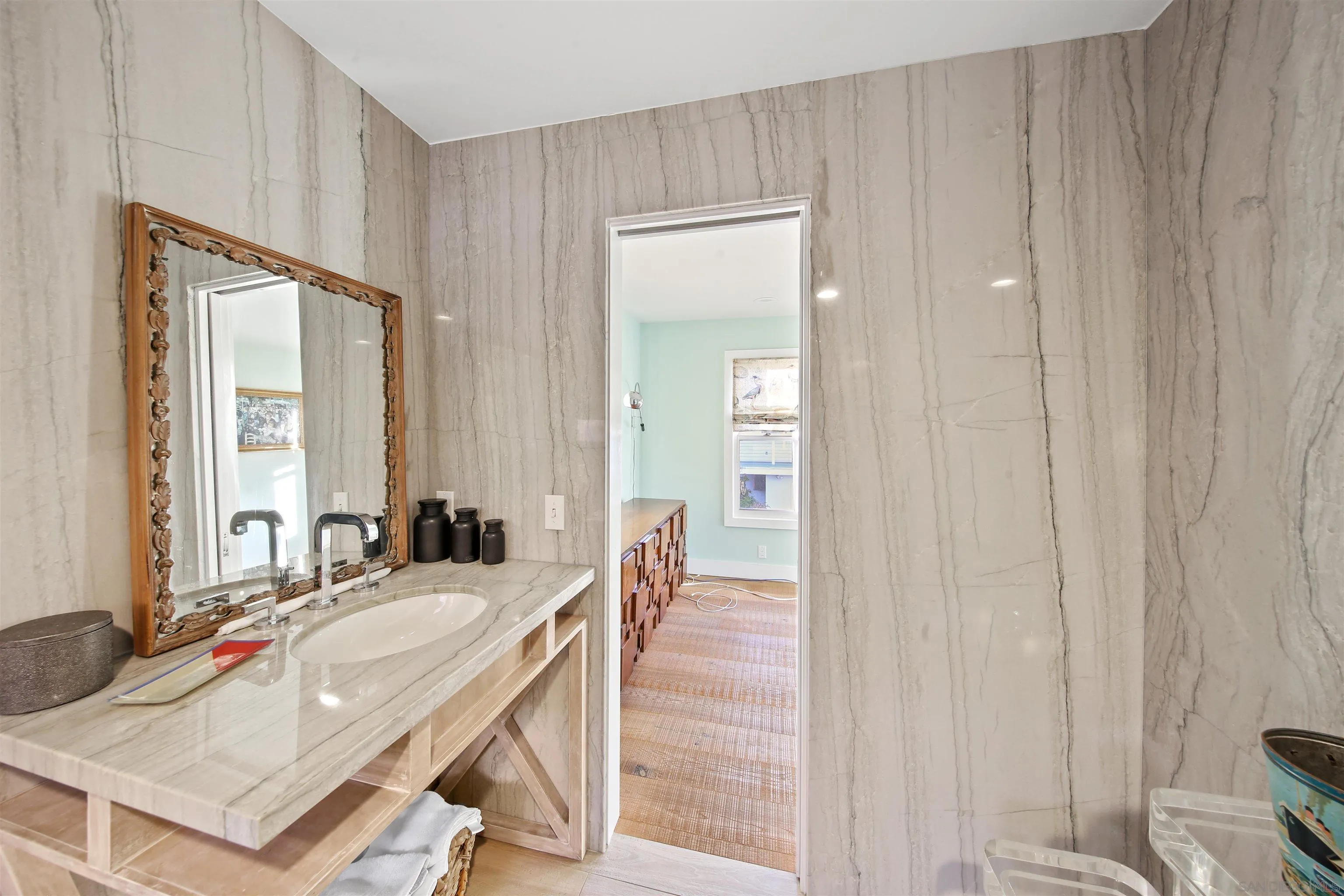 671 B Avenue Coronado, CA 92118 - Photo 33 of 41