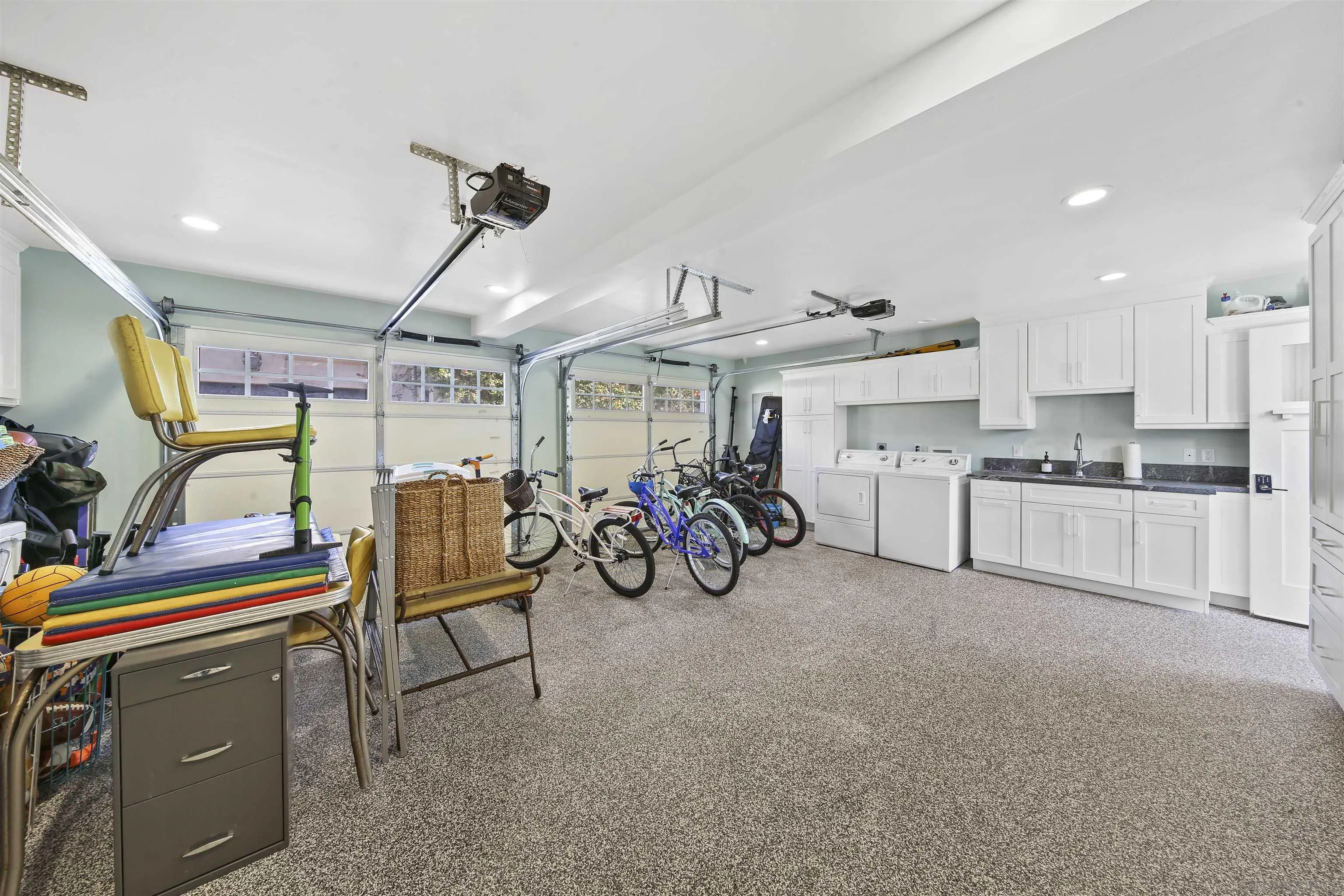 671 B Avenue Coronado, CA 92118 - Photo 37 of 41 a view of a room with gym equipment