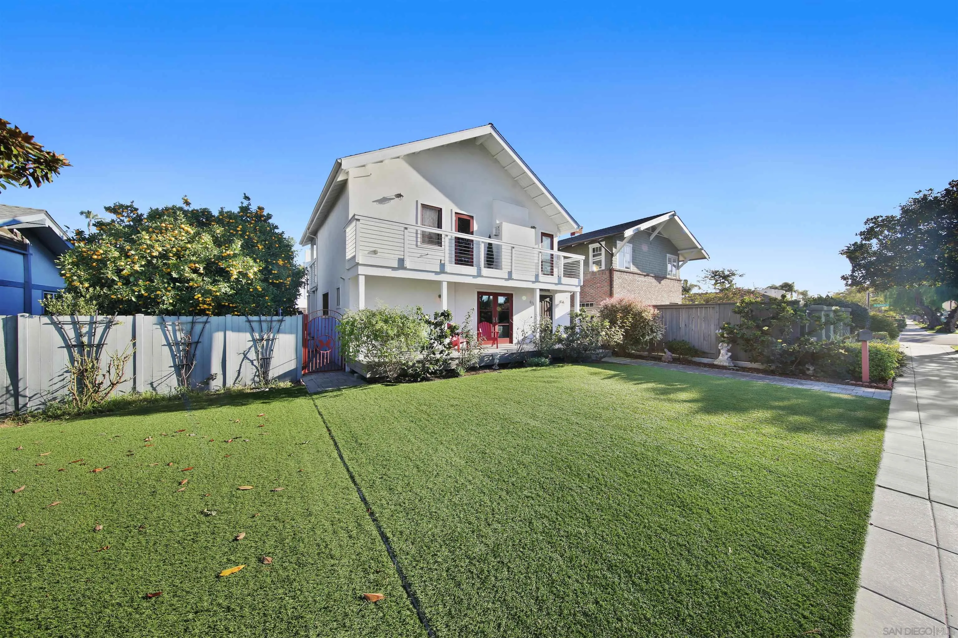 671 B Avenue Coronado, CA 92118 - Photo 38 of 41 a view of a house with a yard