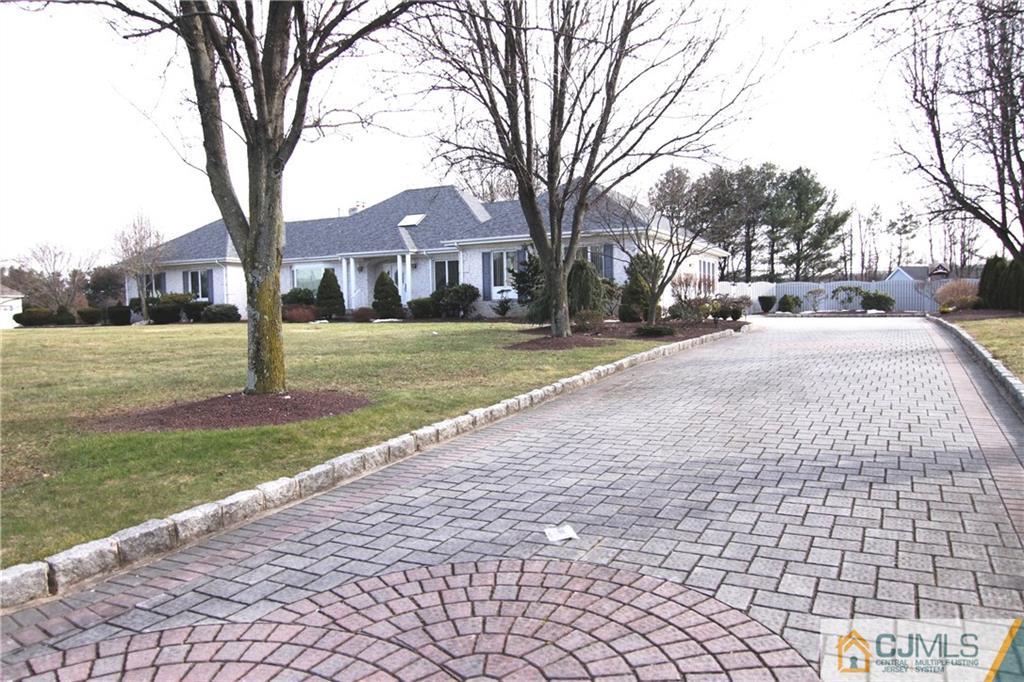 13 Drinking Brook Road Monmouth Junction, NJ 08852 - Photo 1 of 25 Gallery Image 1