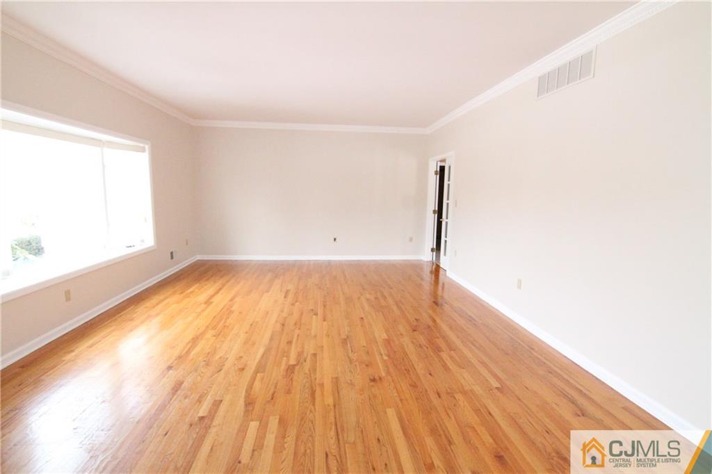 13 Drinking Brook Road Monmouth Junction, NJ 08852 - Photo 11 of 25 Gallery Image 11