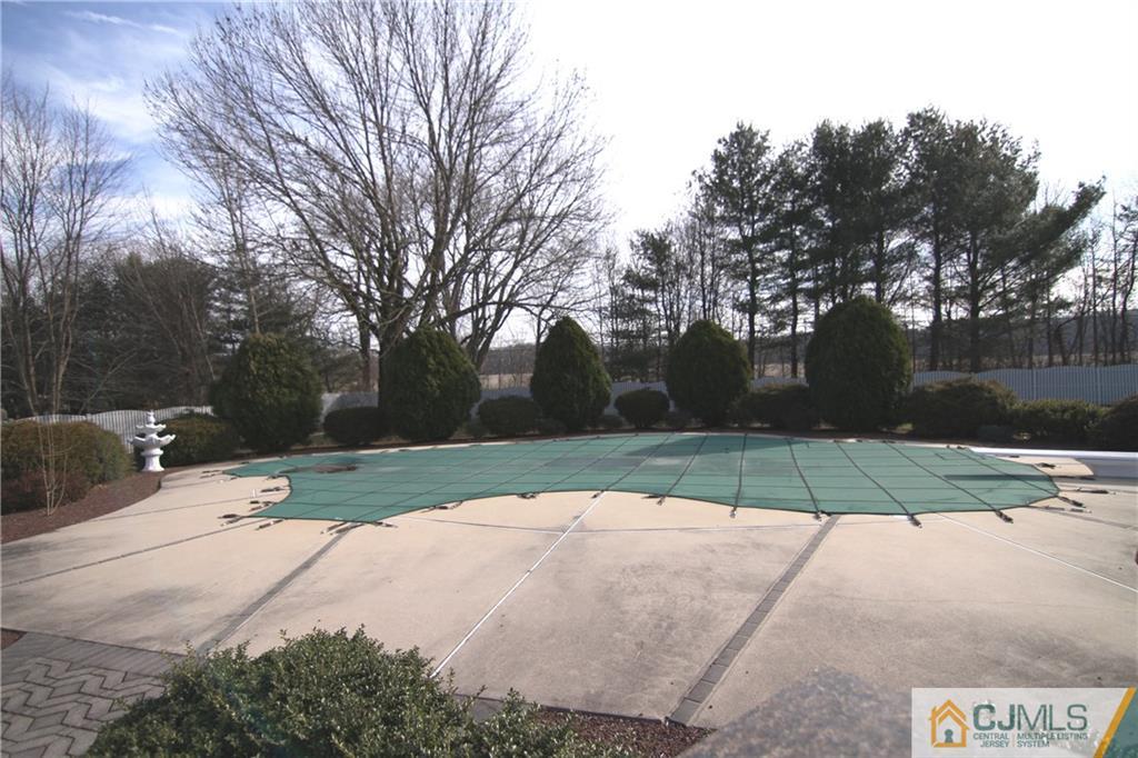 13 Drinking Brook Road Monmouth Junction, NJ 08852 - Photo 7 of 25 Gallery Image 7