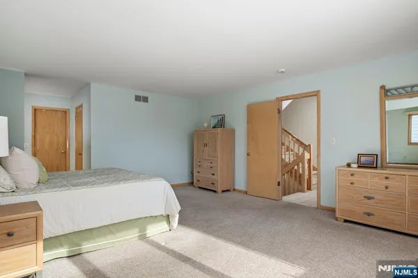 $2,500,000 | 25 West Bayberry Drive, Beach Haven, NJ 08008