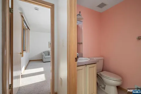 $2,500,000 | 25 West Bayberry Drive, Beach Haven, NJ 08008