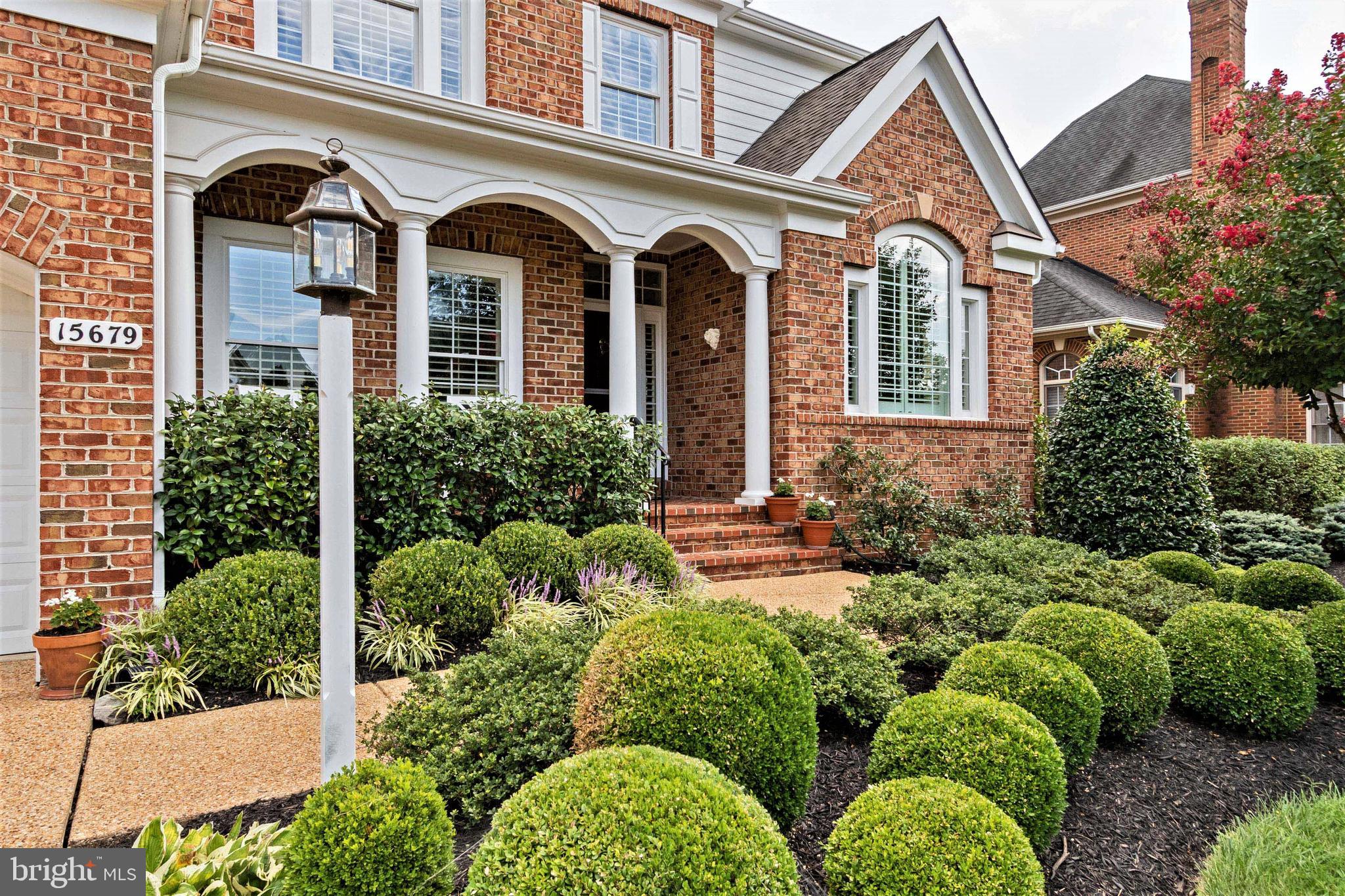 15679 Spyglass Hill Loop Gainesville, VA 20155 - Photo 4 of 86 Aggregate Concrete Driveway & Walkway