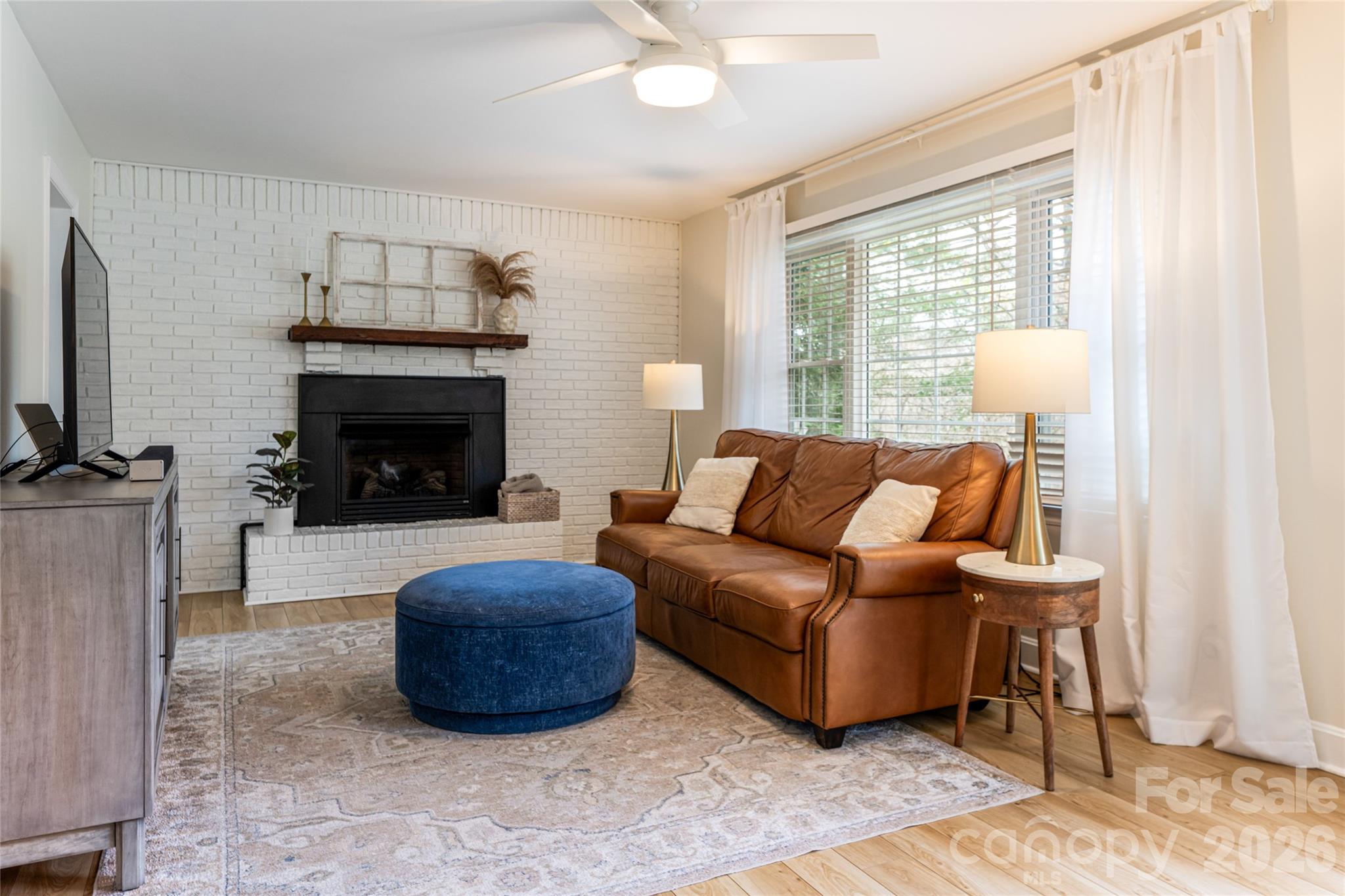 20 Pinehurst Road Asheville, NC 28805 - Photo 2 of 40