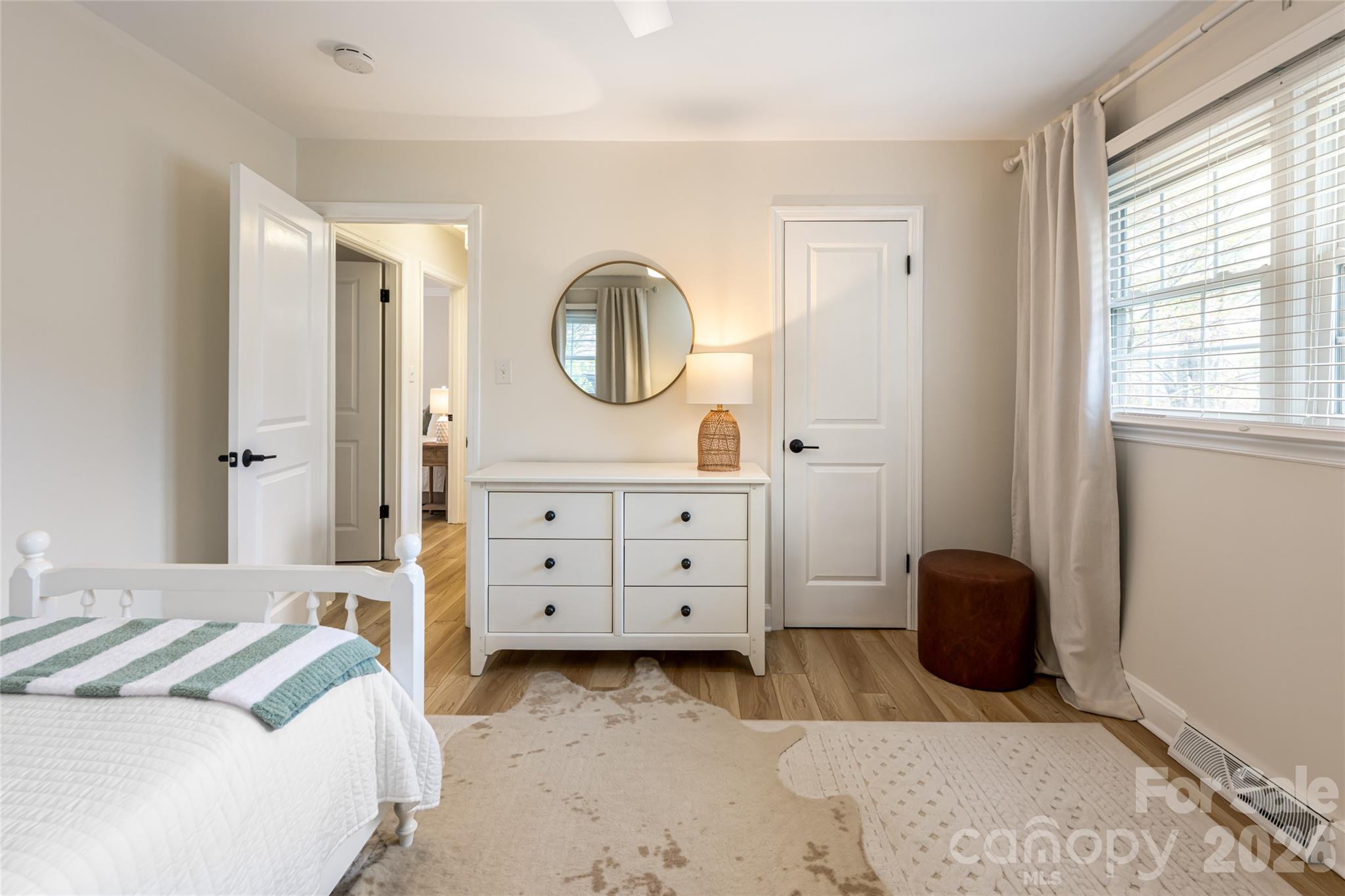 20 Pinehurst Road Asheville, NC 28805 - Photo 27 of 40