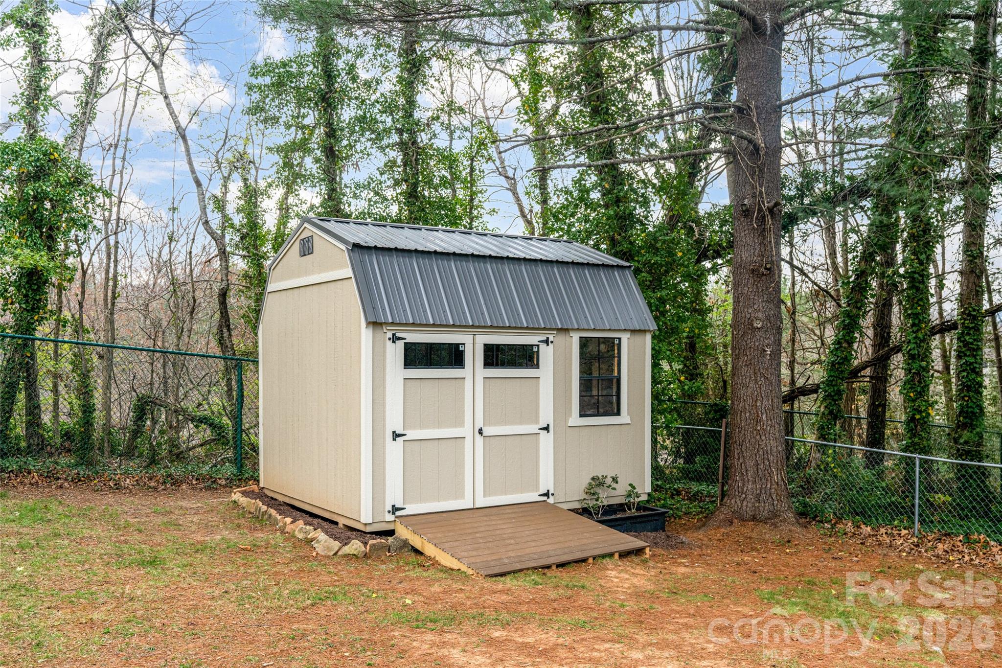 20 Pinehurst Road Asheville, NC 28805 - Photo 35 of 40