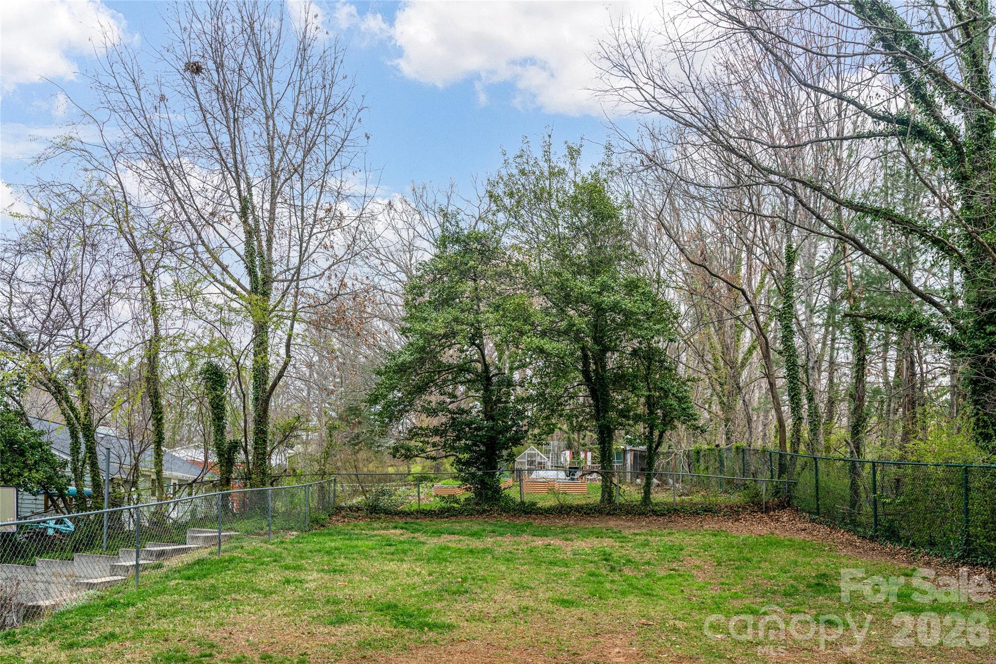 20 Pinehurst Road Asheville, NC 28805 - Photo 36 of 40